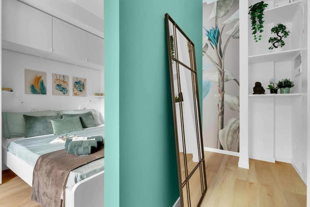Apartment House In Fashion - Flat Near Navigli, Tortona & Duomo Area Mailand