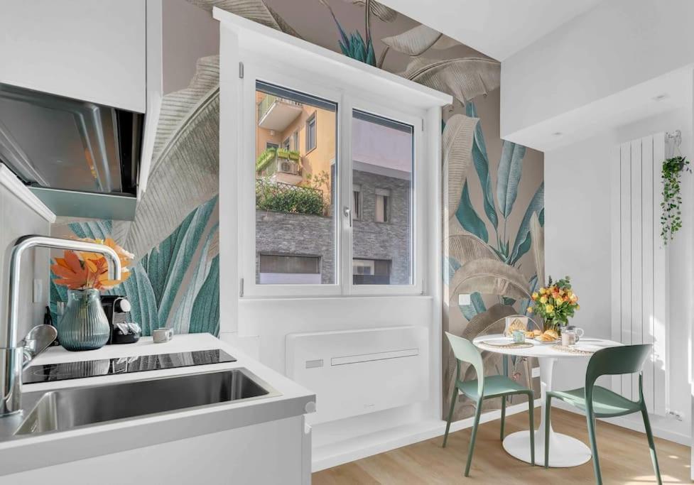House In Fashion - Flat Near Navigli, Tortona & Duomo Area